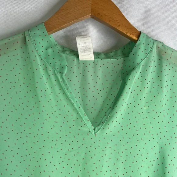 Francescas Collections Vneck Sheer Peplum Waist Polka Dot Blouse Sz MD - Picture 3 of 8